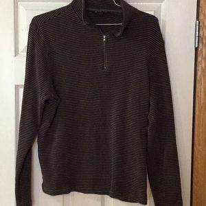 Men’s 1/4 zip textured shirt
